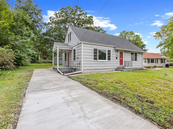 2408 26th St, Des Moines, IA 50310