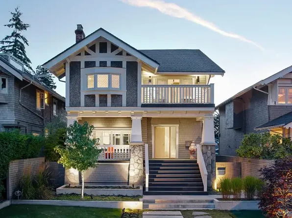 1641 Collingwood St, Vancouver, BC V6R 3K1