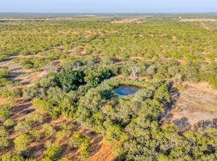 1 CR 331 E, Jourdanton, TX 78026