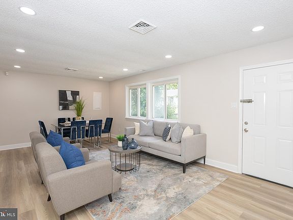 3rd image of 155 Garden Ave