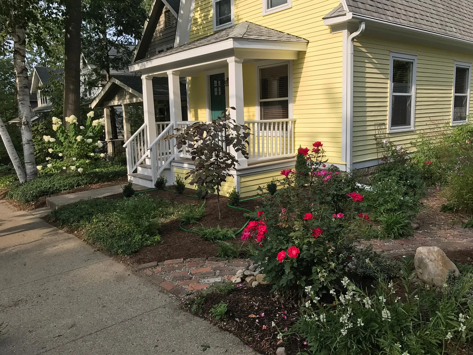 629 5th St photo 1
