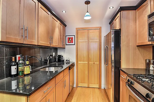 Sold by Corcoran | media 2