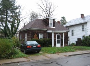 52 2nd St, Athens, OH 45701