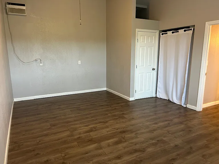 7330 Meadowlark Ln — Photo 7