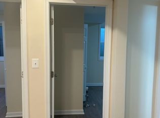 2801 R St SE #6, Washington, DC 20020