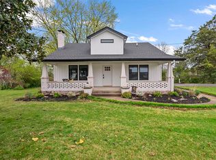 2247 Smallhouse Rd, Bowling Green, KY 42104