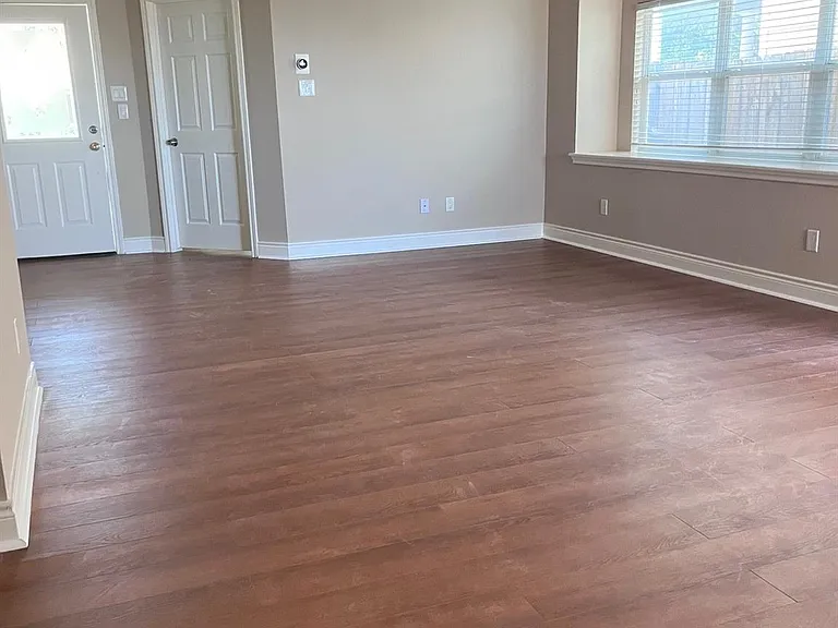 14322 Summer Garden Dr — Photo 3