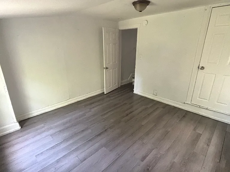 134 Thompson St #1 — Photo 6