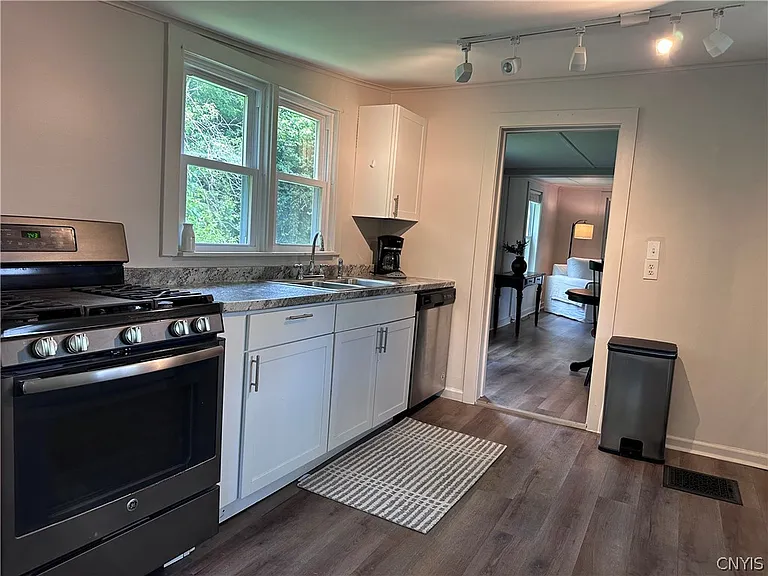 3859 State Street Rd — Photo 8