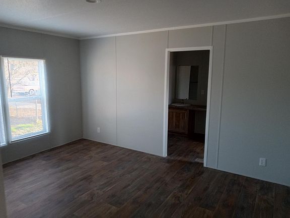 3rd image of 1707 Stewart St #8B