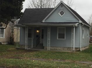 409 N 13th St, Herrin, IL 62948