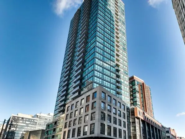 1 Scott St #309, Toronto, ON M5E 1A1