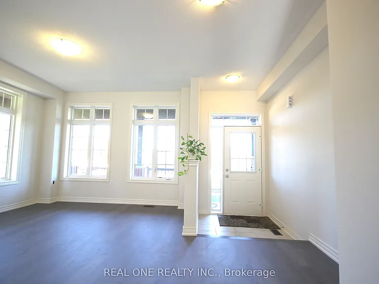 504 Threshing Mill Blvd — Photo 5