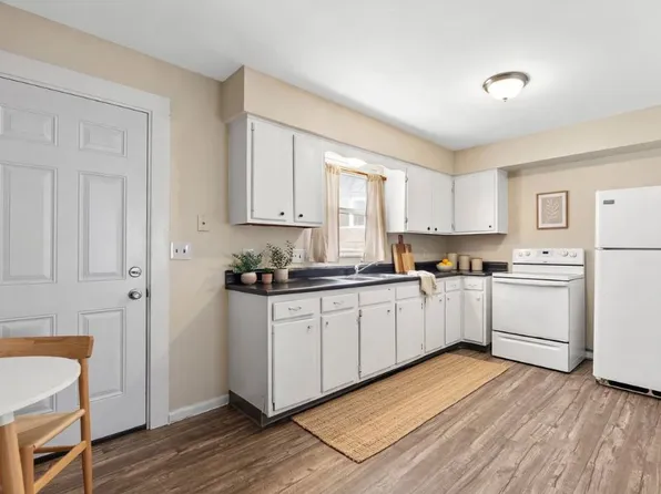 Evergreen Townhomes