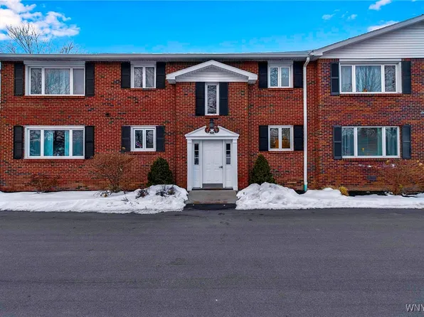 1040 Reserve Rd APT 3, Buffalo, NY 14224