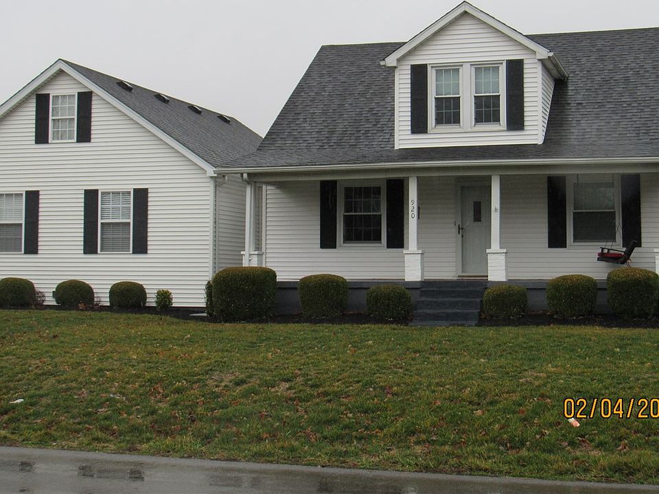 2nd image of 920 N Main St