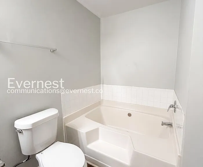 5544 Bluegrass Dr — Photo 11