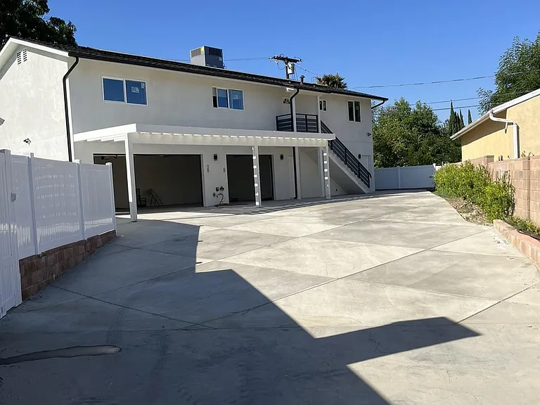 12420 Luna Pl — Photo 3