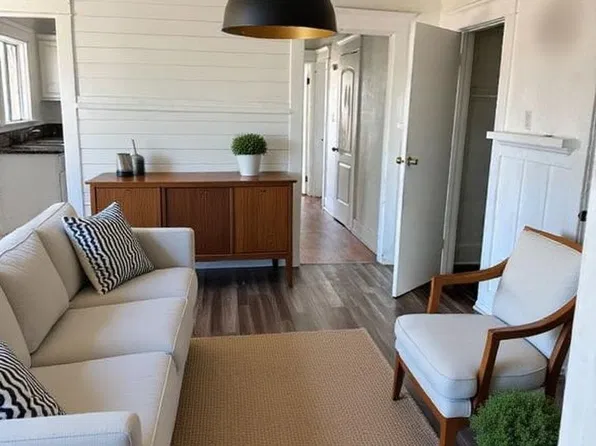 822 W 42nd Pl Unit 1/2, Los Angeles, CA 90037