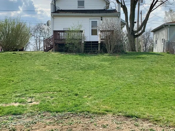 152 W Park Dr, Shelby, OH 44875