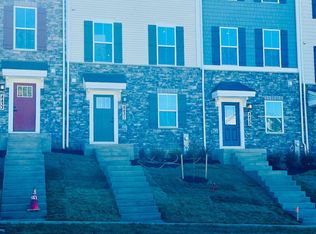 8431 Hamlin St, Lanham, MD 20706