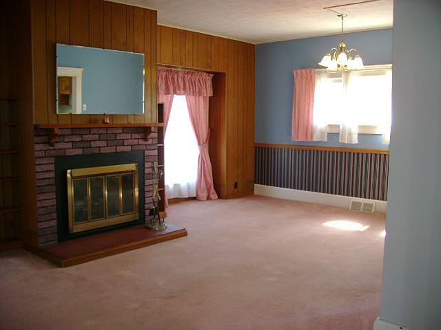 Gas fireplace