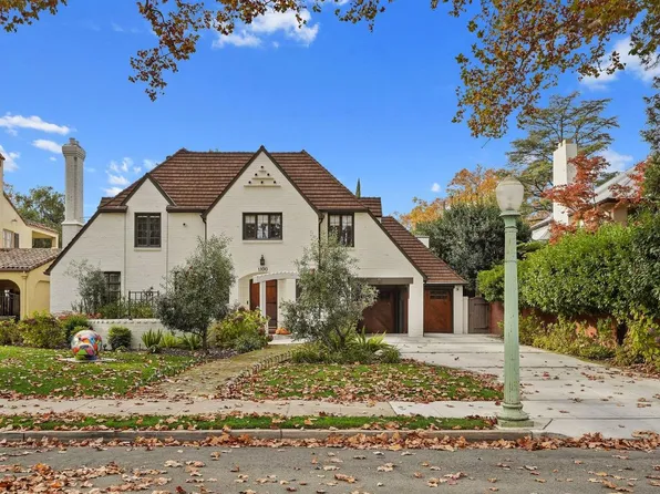 1100 46th St, Sacramento, CA 95819