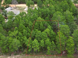 19 W White Rose St, Defuniak Springs, FL 32433