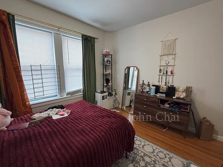 3 Sutherland Rd #4 — Photo 17