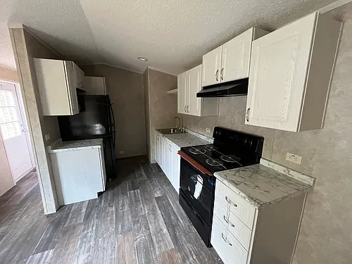100 Tuckaway Dr #15 Photo 1
