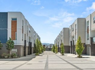 610 Academy Way #125, Kelowna, BC V1V0H2