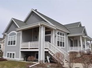 W178N6009 Prairie Sky Ct, Menomonee Falls, WI 53051
