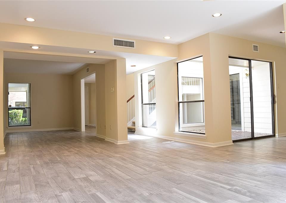 1st image of 4722 Post Oak Timber Dr Unit 16