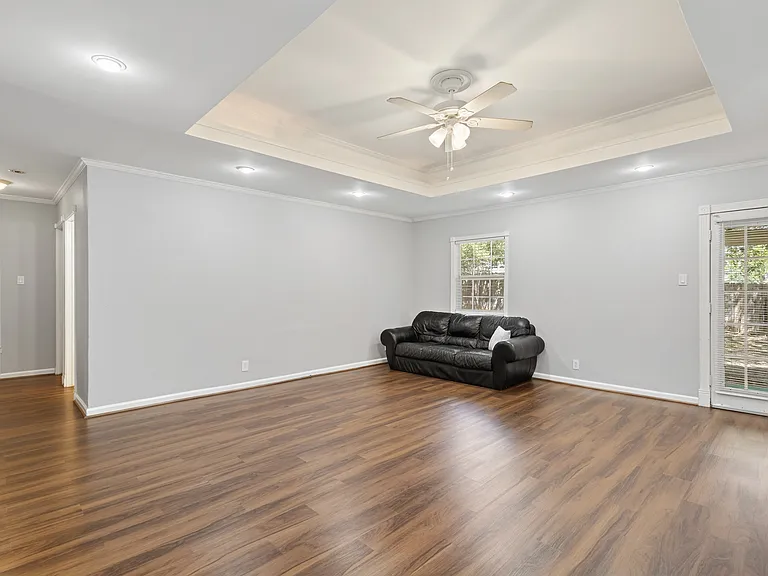 4823 Blue Heron St — Photo 16