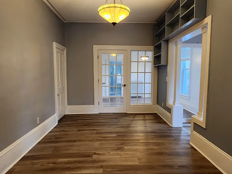 212 Oak St #2 — Photo 15