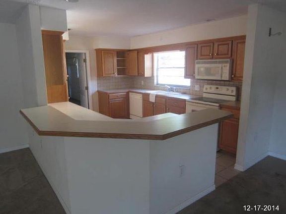 3rd image of 3113 Heartwood Ave