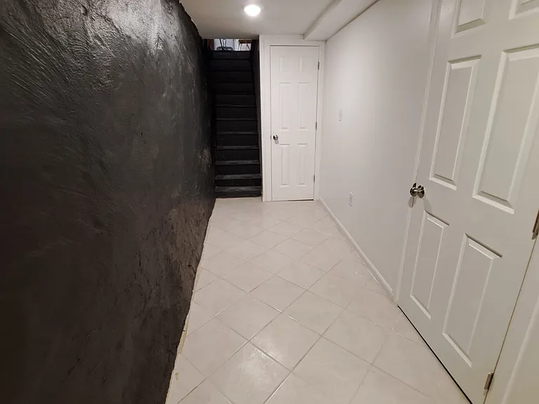 1353 W Jerome St #1 — Photo 13