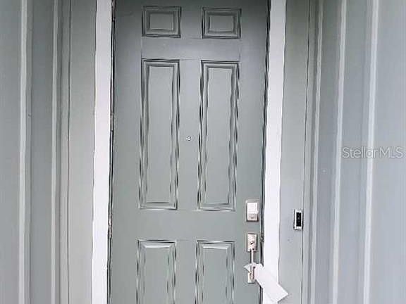 2nd image of 2921 Verse St