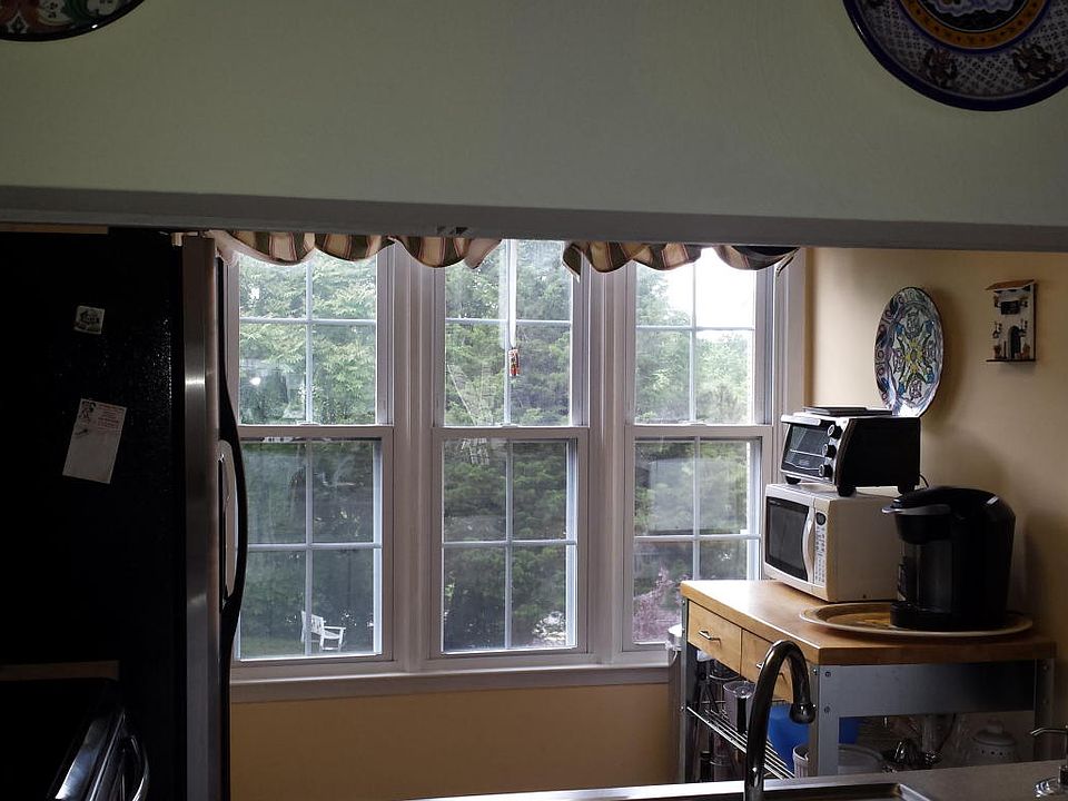 2nd image of 3037 Winterberry Dr
