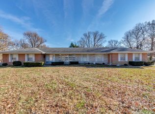 2453 Downs Ct, Saint Louis, MO 63136