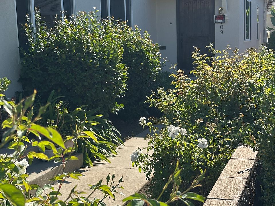 1st image of 4809 Topanga Canyon Blvd