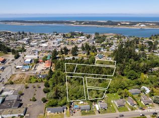283 N Main St, Coos Bay, OR 97420