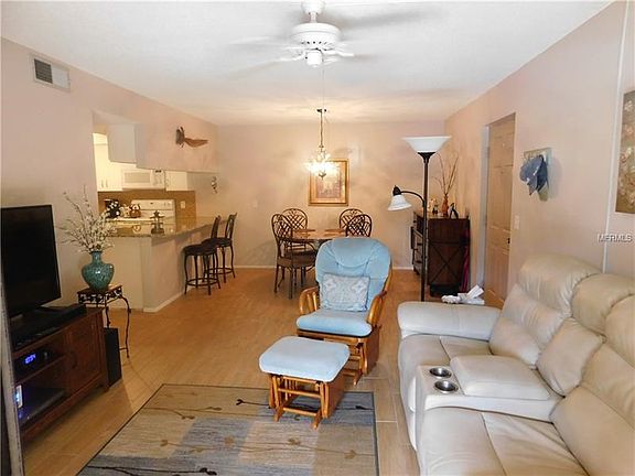 3rd image of 1515 Forrest Nelson Blvd #L