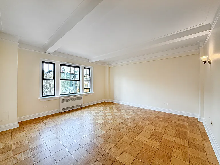 95 Christopher St #4A — Photo 1