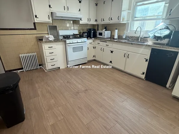 132 George St, Medford, MA