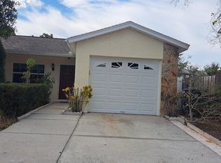 1006 Axlewood Cir, Brandon, FL 33511