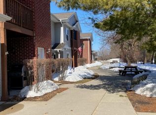 220 Remer Rd UNIT 303, Elkhorn, WI 53121