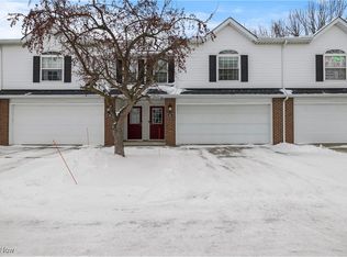 8447 Hendricks Rd, Mentor, OH 44060