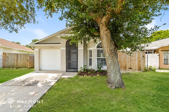 3 bed, 2.0 bath, 1088 sqft, $1,825 — Photo 1