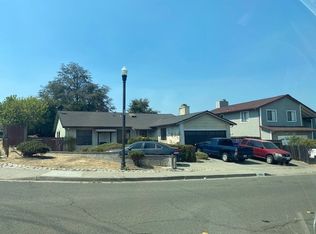 2124 Redwood Rd, Hercules, CA 94547